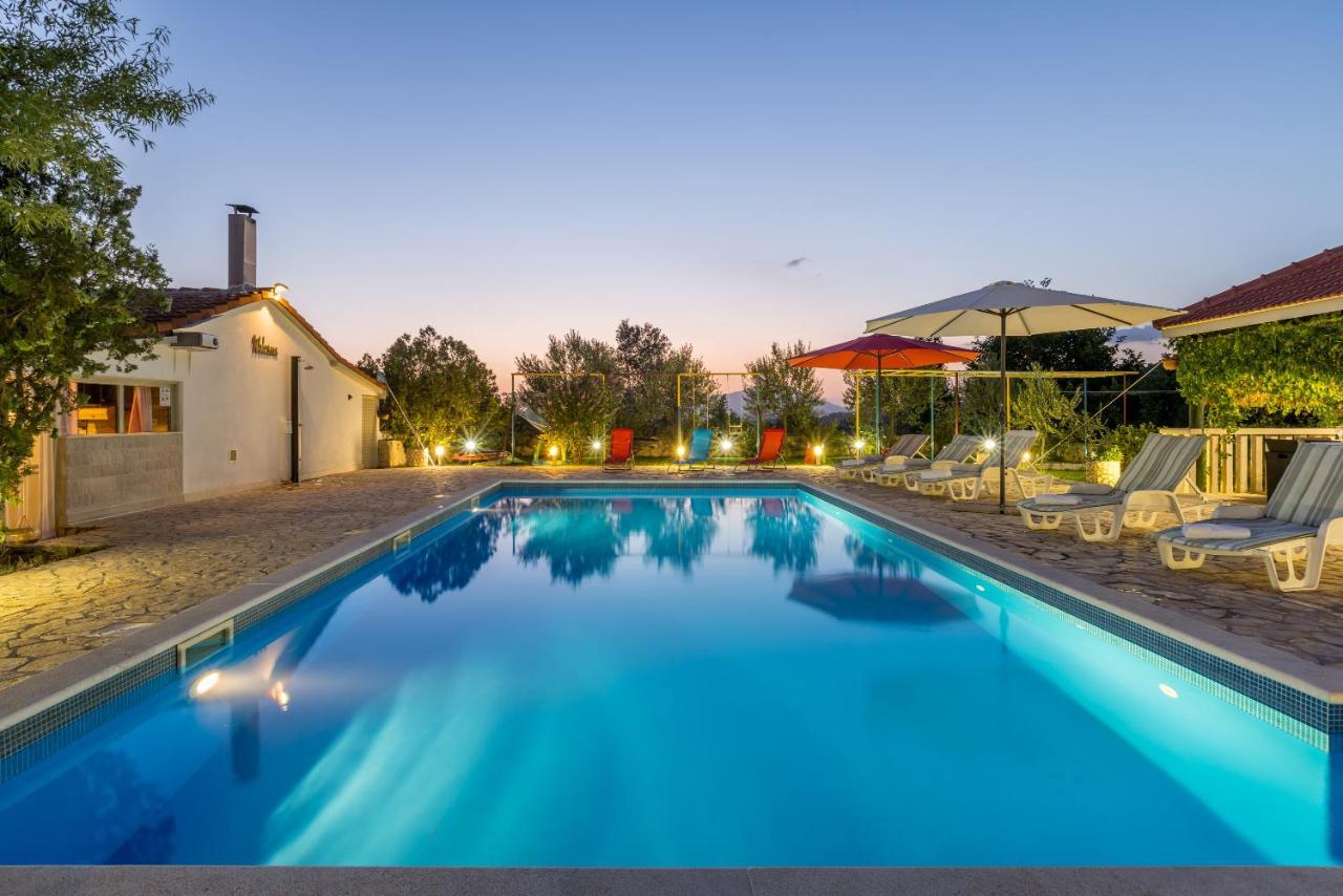 Apartments Ana Umljanovic Екстериор снимка