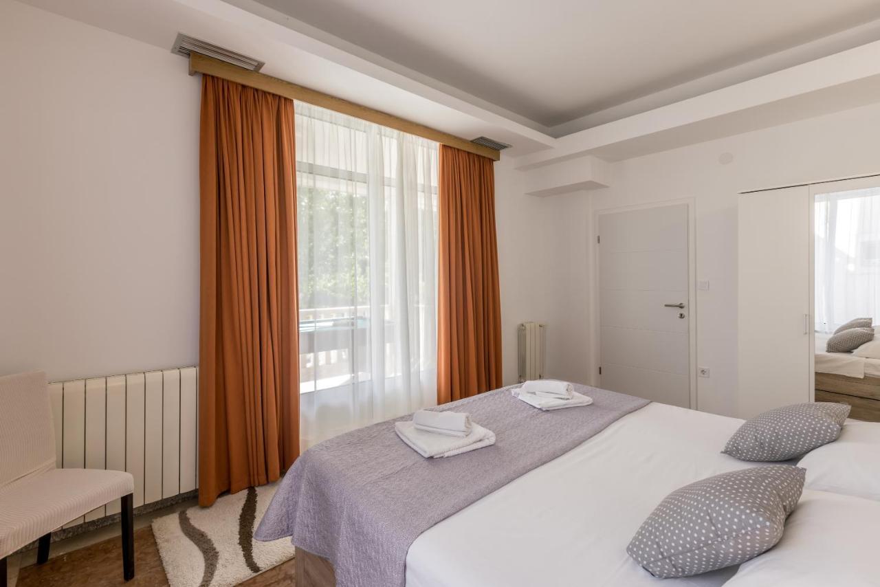Apartments Ana Umljanovic Екстериор снимка