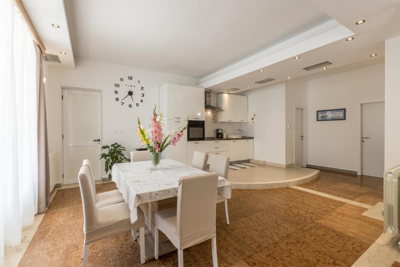 Apartments Ana Umljanovic Екстериор снимка